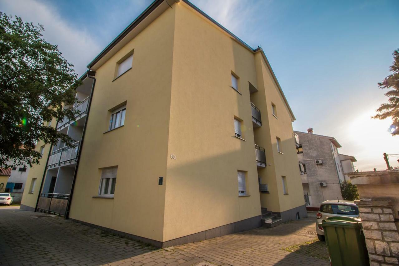 Sunny Point Apartment Rovinj Bagian luar foto