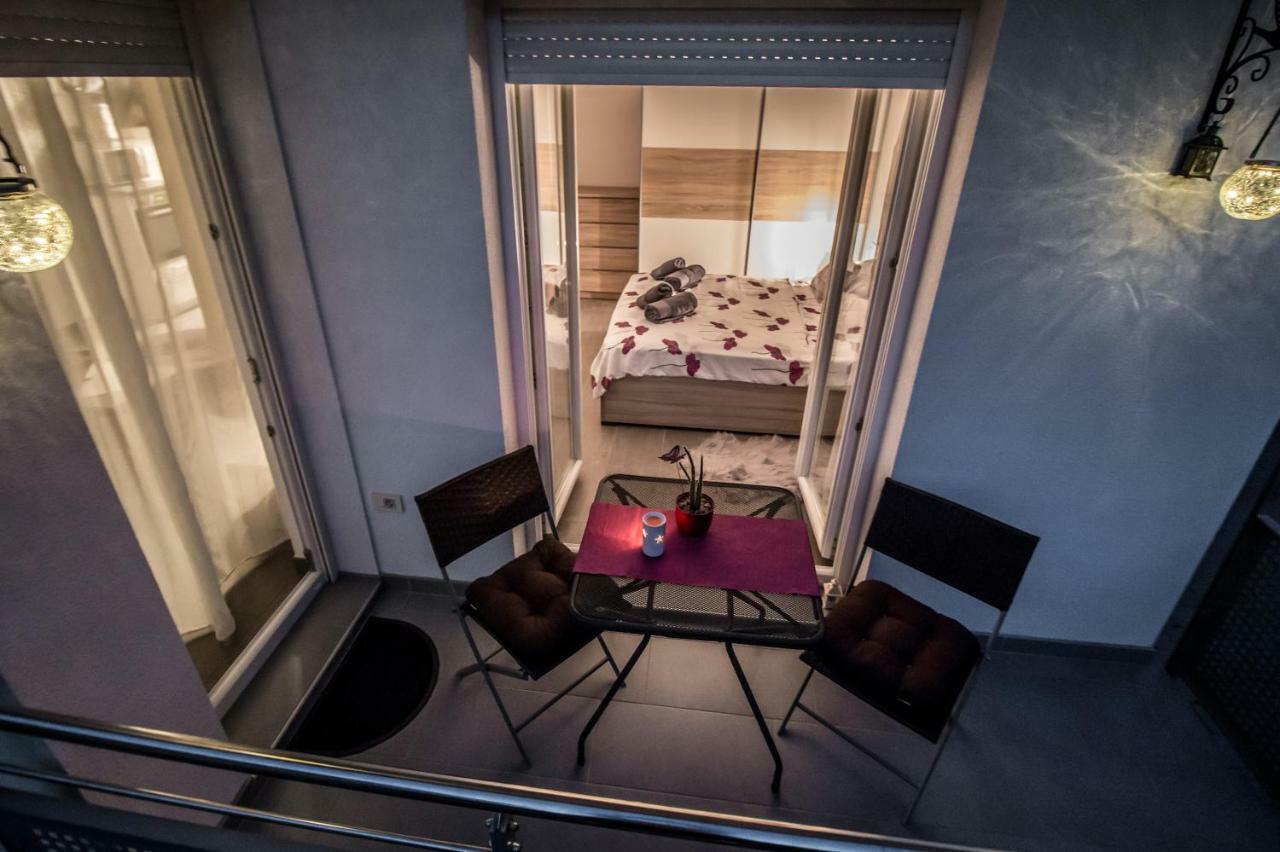 Sunny Point Apartment Rovinj Bagian luar foto